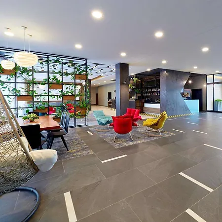 Ibis Styles Hotel 3*