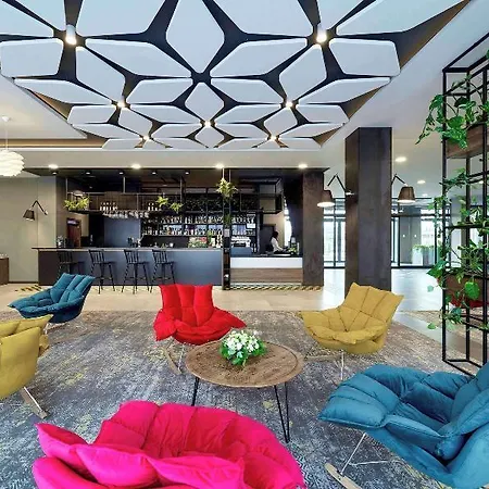 Ibis Styles 3* נובי טארג