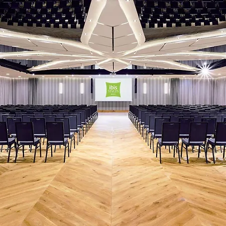 Ibis Styles 3*