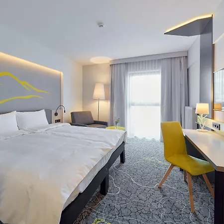 Отель Ibis Styles Новы-Тарг